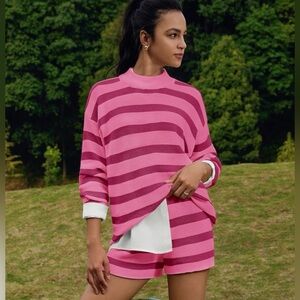 NEW LAMISSCHE Womens Two Piece Sweater/Shorts Set (from Amazon)